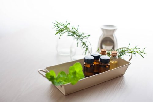 Nettoyage-des-bronches-et-des-poumons-les-huiles-essentielles-à-utiliser